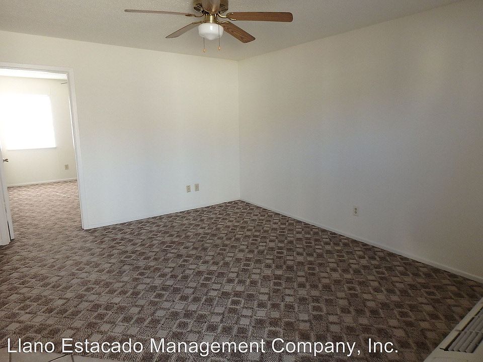 1st image of 2707 6th Ave APT 15