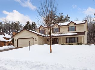 360 Wildwood Ct, Stillwater, MN 55082