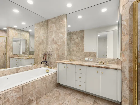 1 Central Park West image 10 of 10