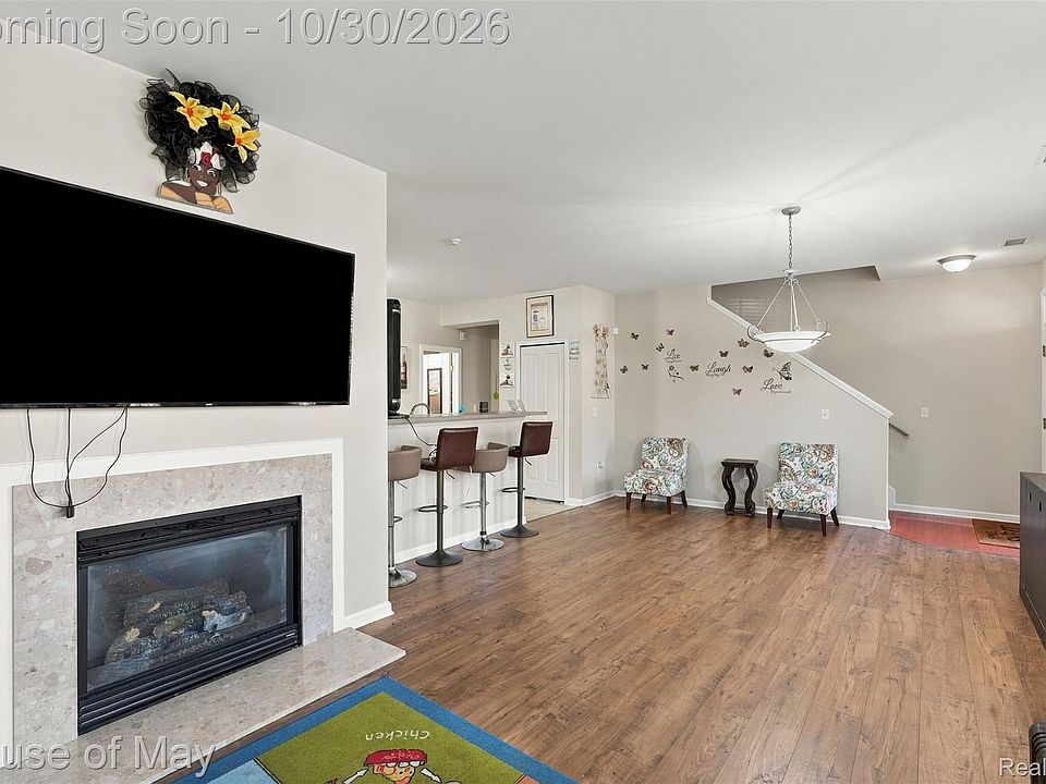 47651 Ormskirk Dr, photo 6
