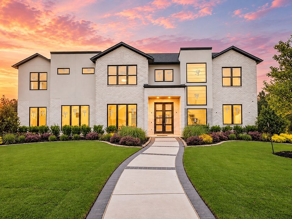 1st image of 3807 Pallos Verdas Dr