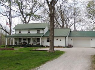 301 E Prairie St, Odell, IL 60460