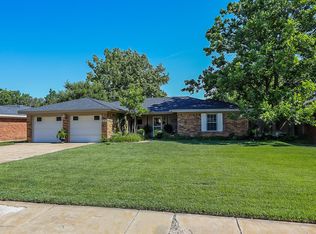 6012 Gainsborough Rd, Amarillo, TX 79106