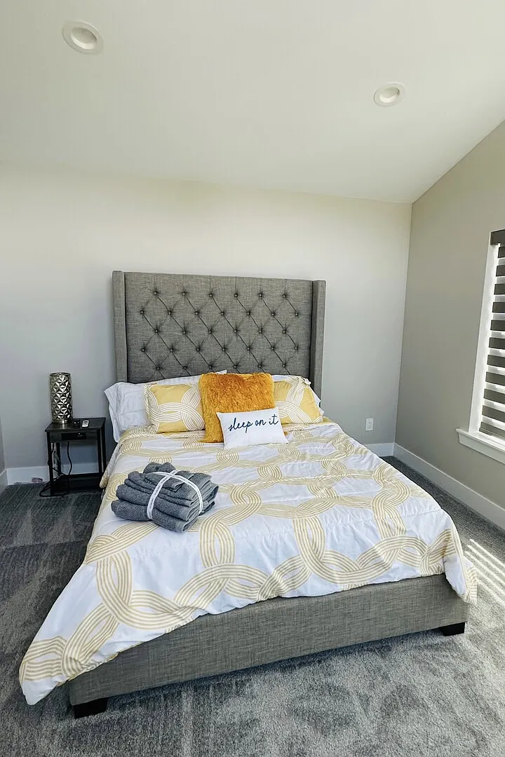 Modern Comfortable and Shared Living — Photo 2