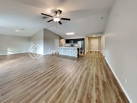 5th image of 25280 Cadiz Dr