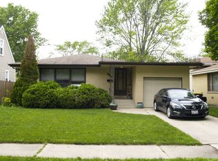 22317 Clyde Ave, Sauk Village, IL