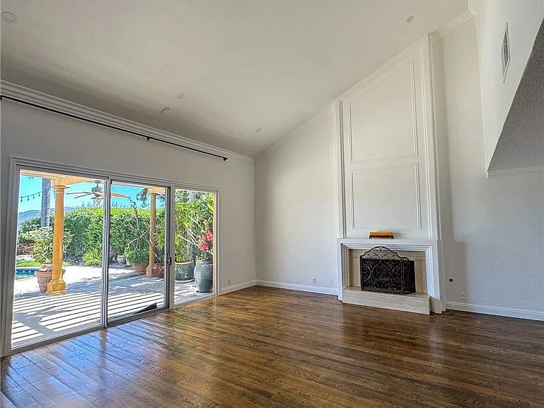 24508 Park Granada — Photo 23