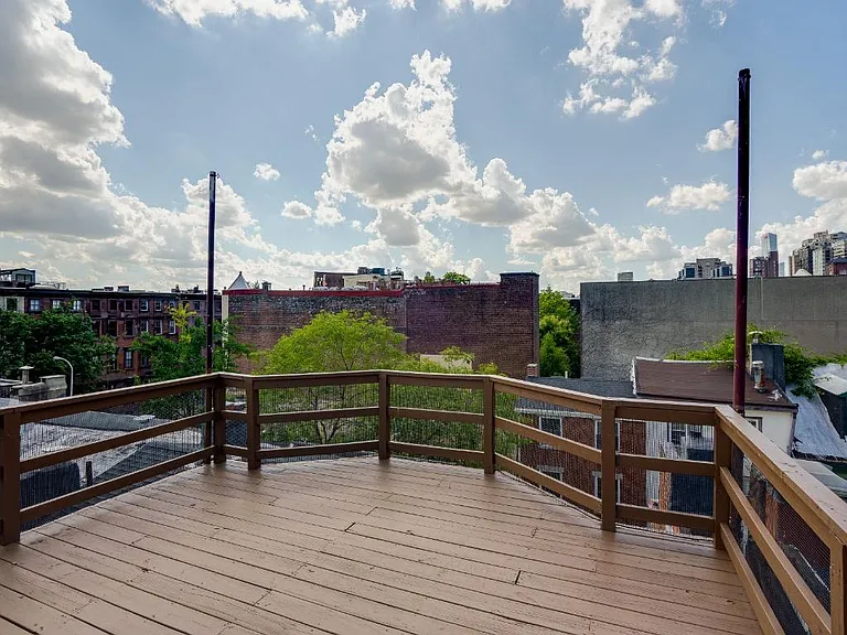 338 S 15th St #3 — Photo 31
