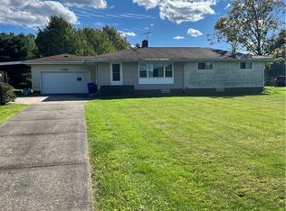 2768 Old Forge Rd, Kent, OH 44240