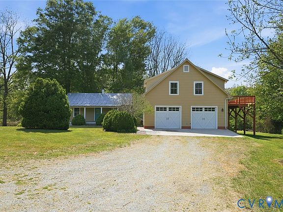 4th image of 18107 Lucy Ln