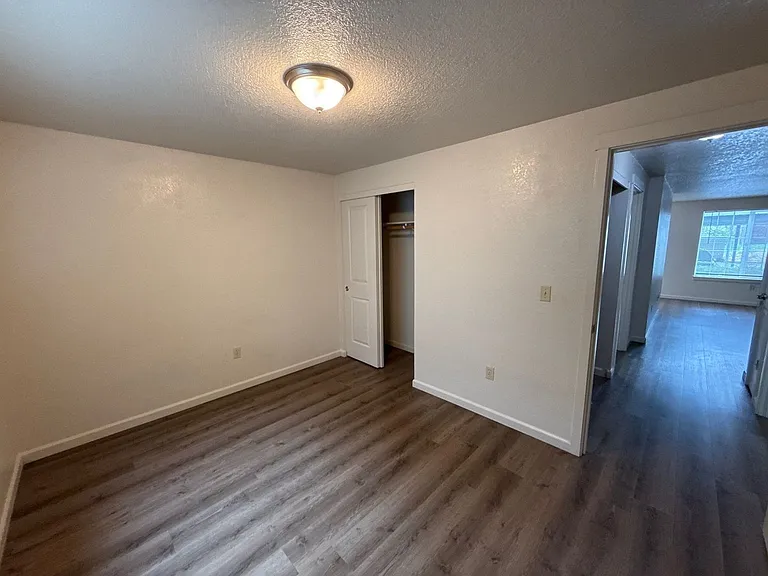 917 Bryan Ct — Photo 20