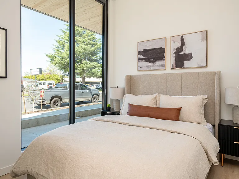 One Twenty Up | Furnished Urban 1 Bedroom