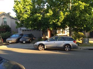 2200 Yarnell Way, Elk Grove, CA 95758