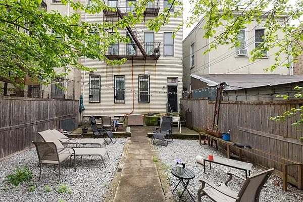 Rented by CCM Property Management LLC | media 24