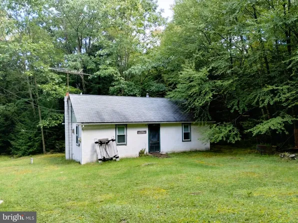 229 Old Logging Rd, Philipsburg, PA 16866