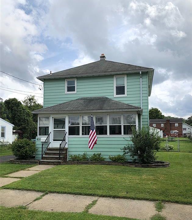 1st image of 614 Paden St