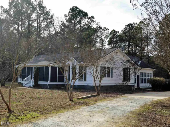 50 McCard Lake Rd, Meansville, GA 30256