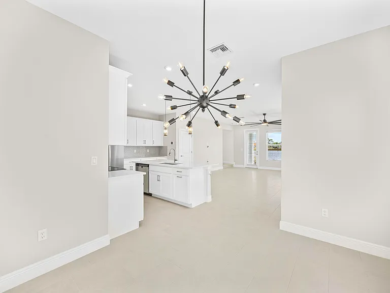 3552 NW Solange Ct #0 — Photo 9