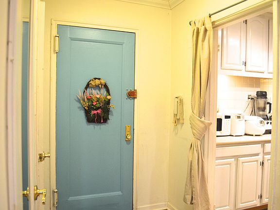 3rd image of 14454 Sanford Ave APT 30