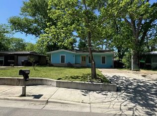 1113 Cheatham St, San Marcos, TX 78666