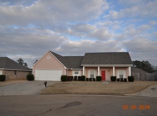266 E Meade St, Pearl, MS 39208
