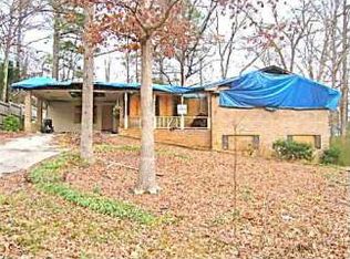 5875 Rosie Ln SE, Mableton, GA 30126