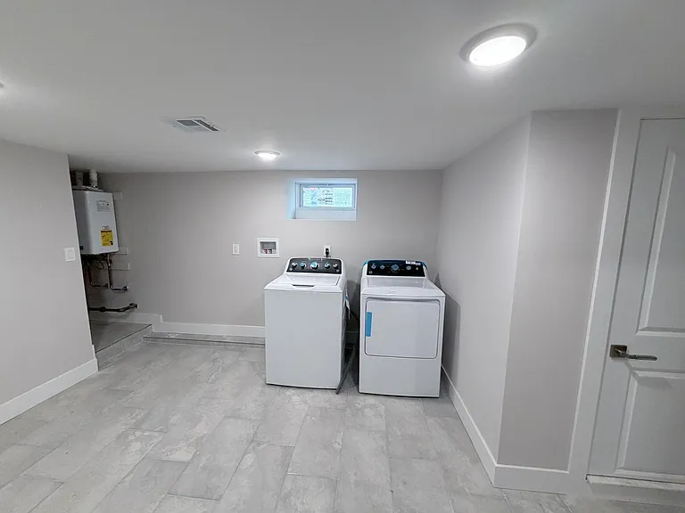 27 Blakely Pl #1 — Photo 10