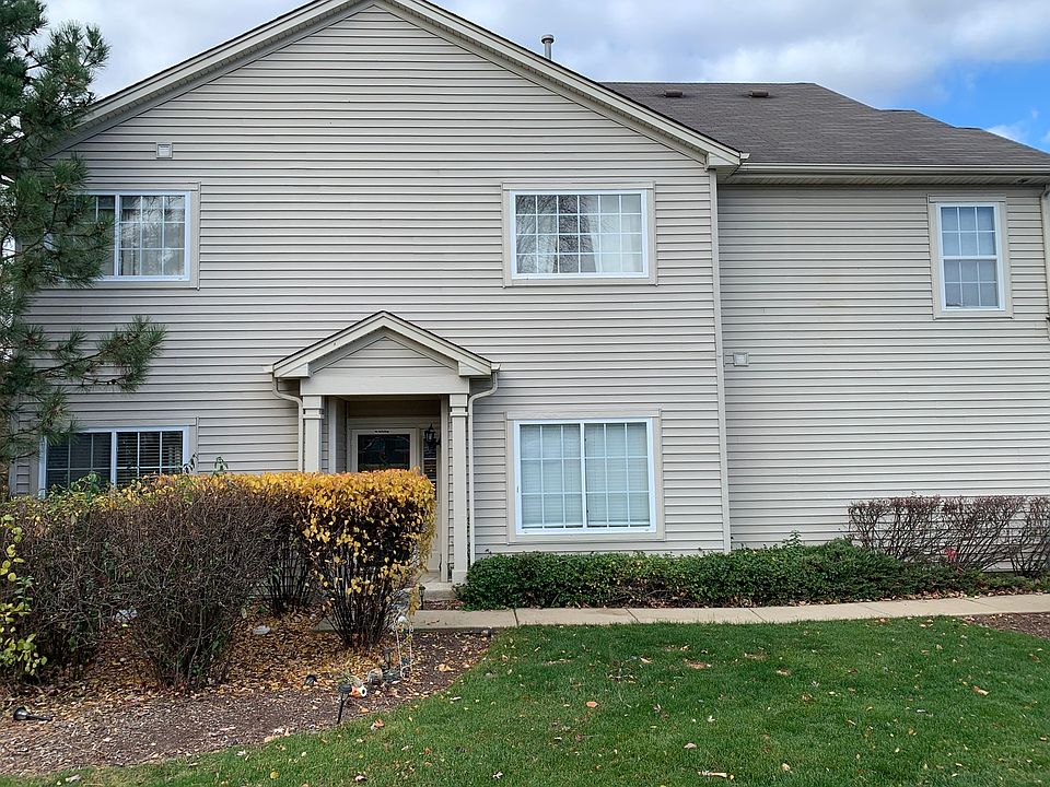 1st image of 390 Abington Woods Dr #390