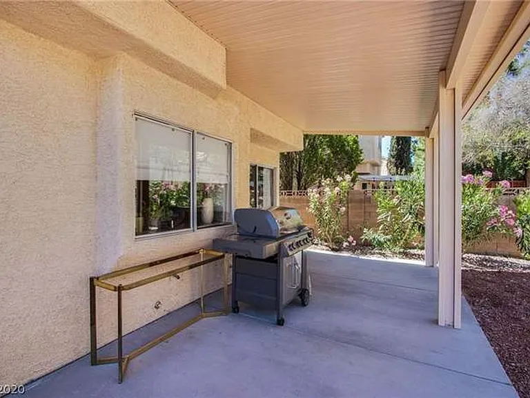 2437 Twin Flower Cir — Photo 38