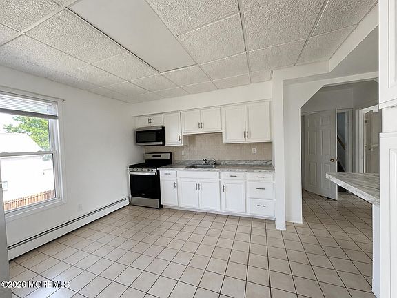 2nd image of 57 Osborn St #2