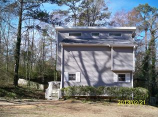 560 Glen Cove Dr, Macon, GA 31210