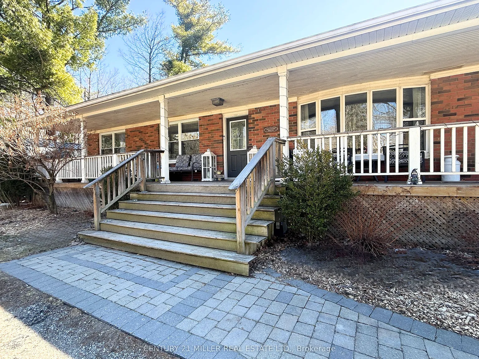 6508 Side Road 17 photo 1