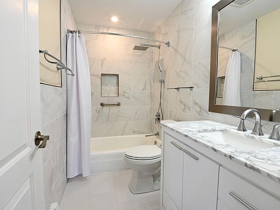 5th image of 5522 Alabama Ave #2