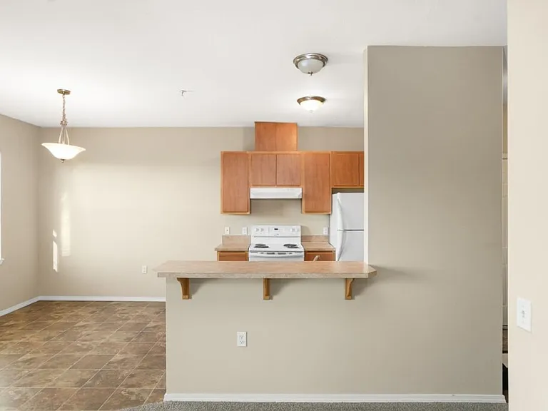 Baxter Ridge Apartments — Photo 24