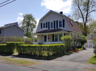 82 Cleveland St, Greenfield, MA 01301