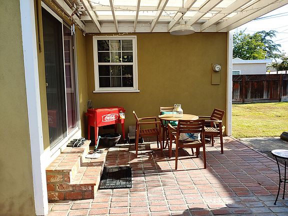 Great for dining or hanging out.