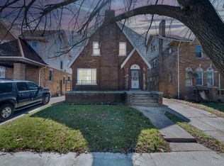 3225 Leslie St, Detroit, MI 48238