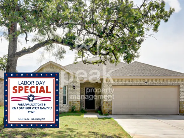 1555 Milam St, Fort Worth, TX 76112
