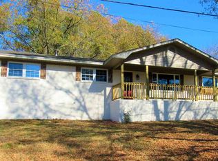 1303 E Branch St, Morrilton, AR 72110