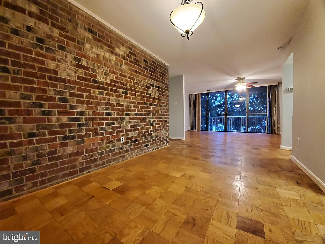 2 bed, 1126 sqft, $2,350 — Photo 1