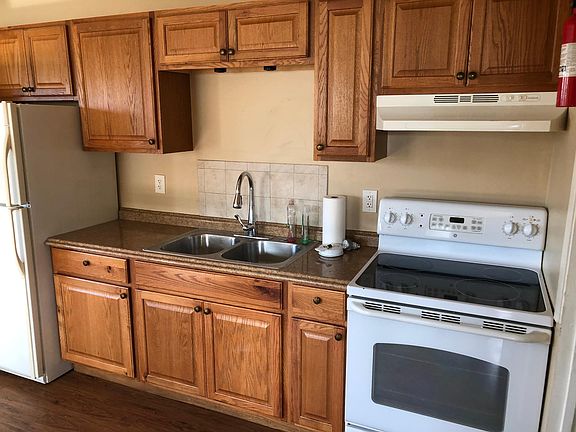 2nd image of 903 E Bougainvillea Ave #903A