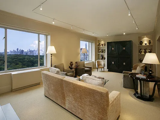 Sold by Sotheby's International Realty | media 5