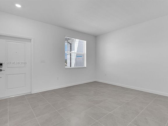 4th image of 2660 SE 28th St