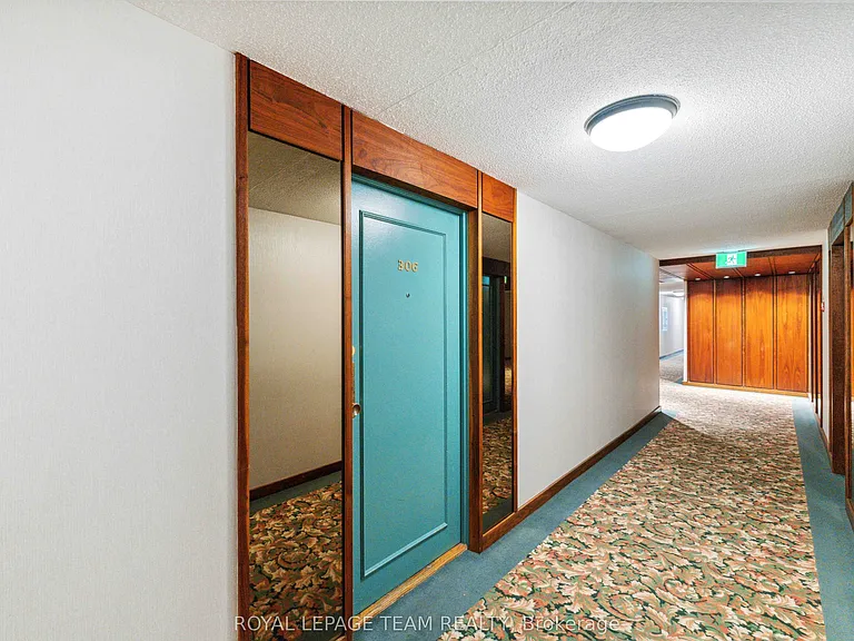 2951 Riverside Dr #306 — Photo 5
