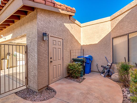 5th image of 5513 E Desert Hills Dr