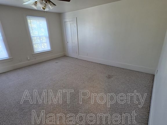 3rd image of 860 10th St #2