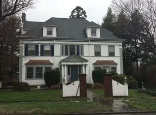 140 Ridge Rd, Rutherford, NJ 07070