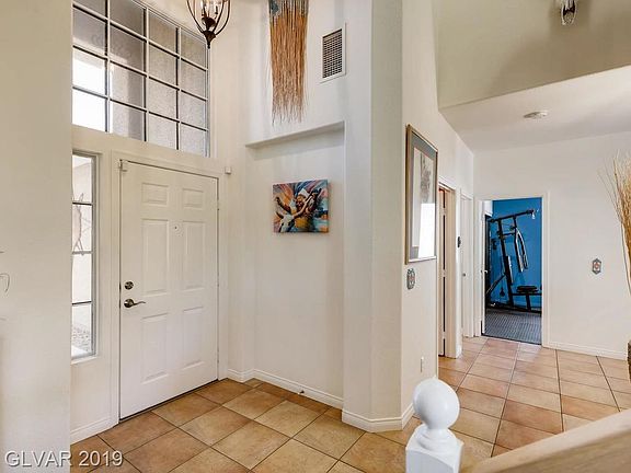 5th image of 1701 Royal Canyon Dr