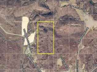 5613 E Mineral Koleen Rd, Bloomfield, IN 47424