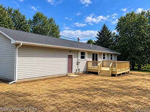 2nd image of 4375 Fish Lake Rd